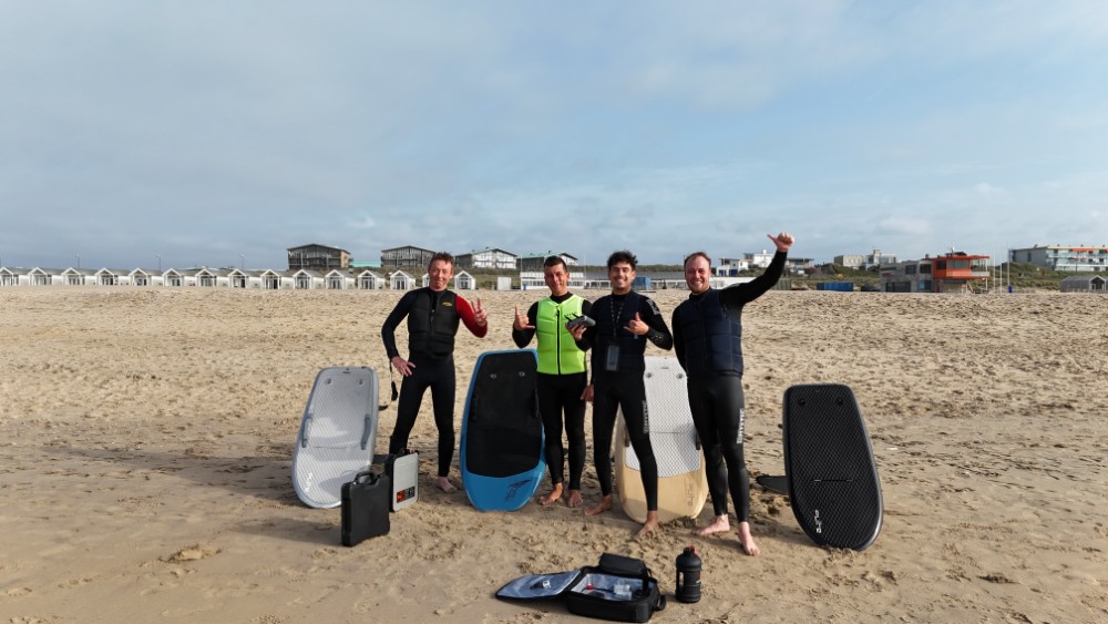 efoil community ride at sea